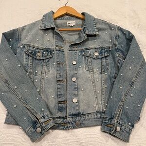 Superdown pearl denim jacket, Size XS